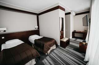 Гостиница Круиз Кострома Стандартный двухместный номер с 2 отдельными кроватями-1